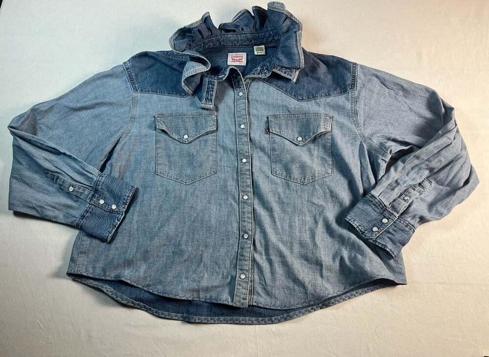 Custom Levi's Women's Dylan Ruffle Collar Western Pearl Snap Denim Shirt XL